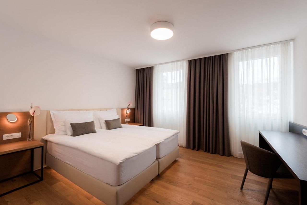 Hotel Ajdovec Sevnica Екстериор снимка